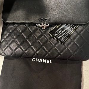 Chanel pouch